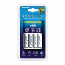 Panasonic Eneloop BQ-CC17 akkutöltő+4 db 1900mAh instant akkumulátor 